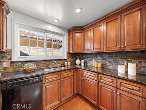 21191  Binghampton  , Huntington Beach, CA