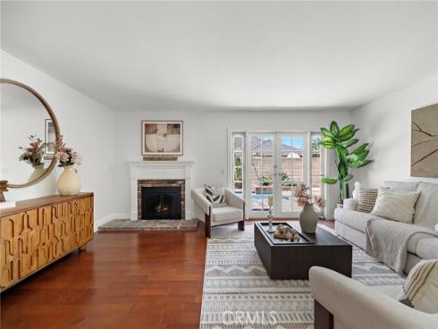 21191  Binghampton  , Huntington Beach, CA