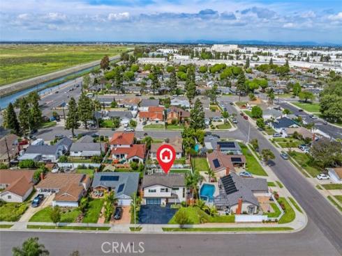 5051  Pheasant Circle  , Huntington Beach, CA