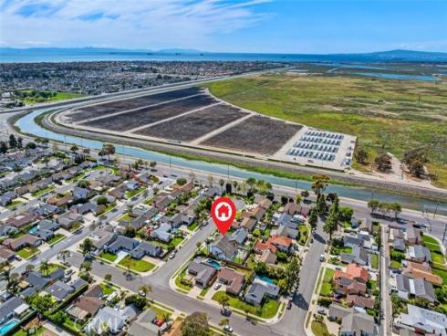 5051  Pheasant Circle  , Huntington Beach, CA