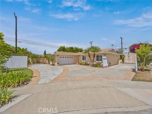 8501 Orinda Circle, Huntington Beach, CA