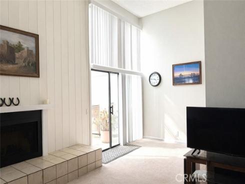 18697  Club  , Huntington Beach, CA