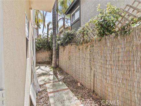 1813  Huntington   Street, Huntington Beach, CA