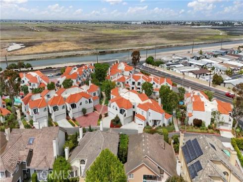 4219  Andros   Circle, Huntington Beach, CA