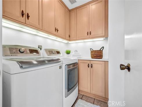 16385  Ardsley  , Huntington Beach, CA