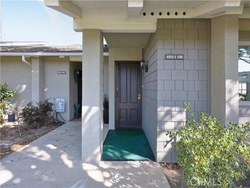 8933  Amador Circle #1316e  , Huntington Beach, CA