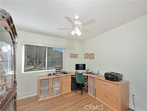 8933  Amador Circle #1316e  , Huntington Beach, CA