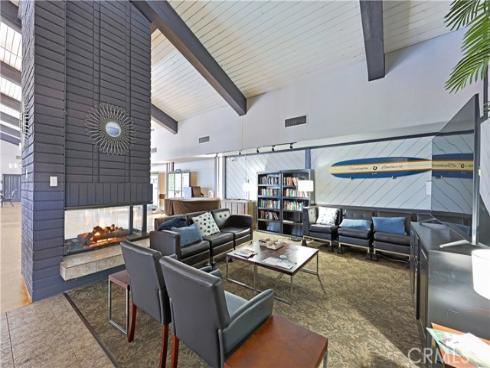 8933  Amador Circle #1316e  , Huntington Beach, CA