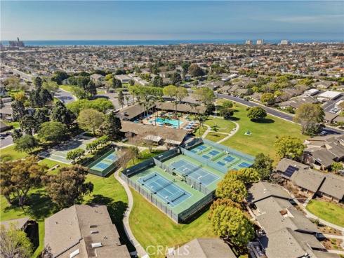 8933  Amador Circle #1316e  , Huntington Beach, CA