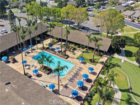 8933  Amador Circle #1316e  , Huntington Beach, CA