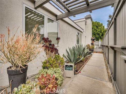 7195  Little Harbor  , Huntington Beach, CA