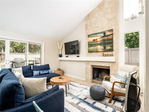 7195  Little Harbor  , Huntington Beach, CA