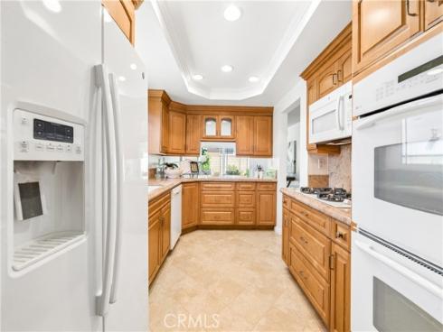 16372  Redlands  , Huntington Beach, CA