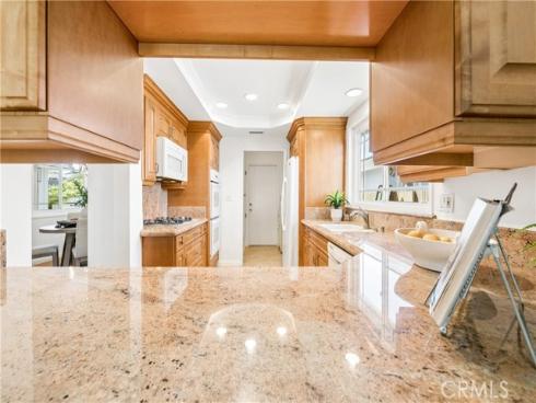 16372  Redlands  , Huntington Beach, CA