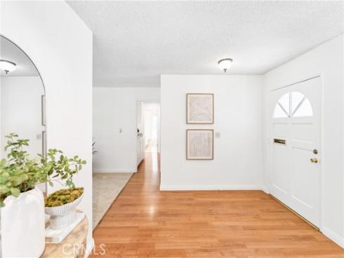 16372  Redlands  , Huntington Beach, CA