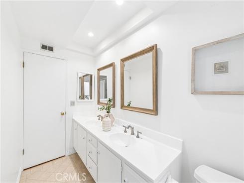 16372  Redlands  , Huntington Beach, CA