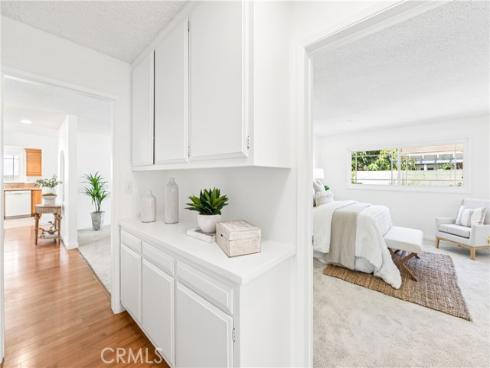 16372  Redlands  , Huntington Beach, CA