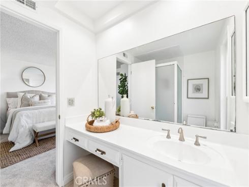 16372  Redlands  , Huntington Beach, CA