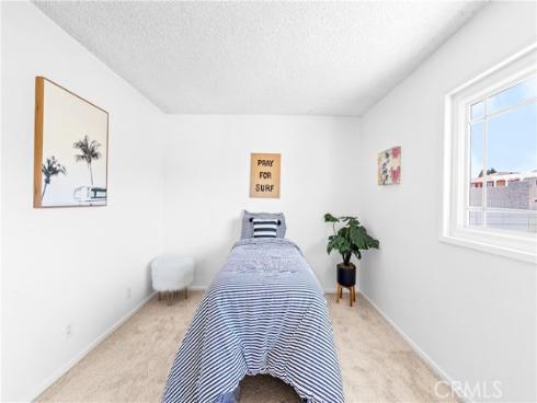 16372  Redlands  , Huntington Beach, CA