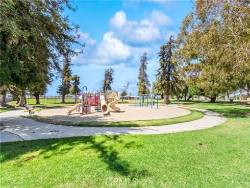 16372  Redlands  , Huntington Beach, CA