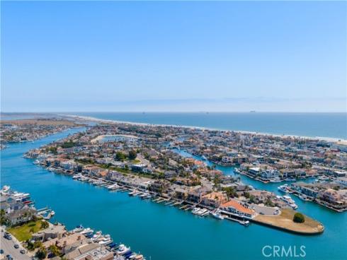 16462 Malden Circle, Huntington Beach, CA