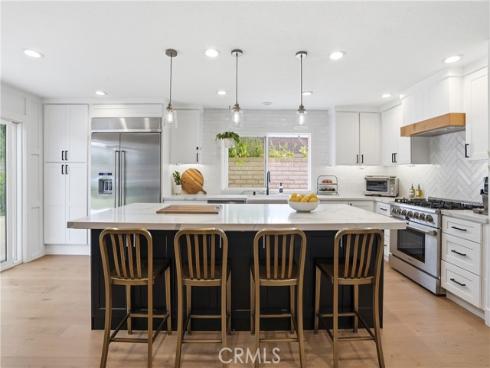 20082  Gothic   Circle, Huntington Beach, CA