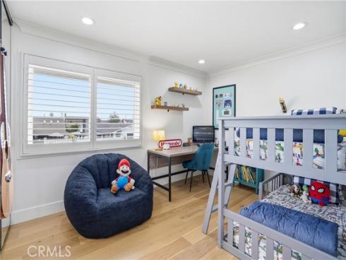 20082  Gothic   Circle, Huntington Beach, CA