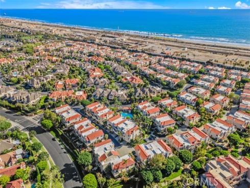 19275  Brooktrail  , Huntington Beach, CA