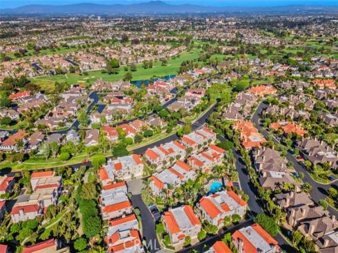 19275  Brooktrail  , Huntington Beach, CA