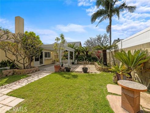 18311  Hartlund   Lane, Huntington Beach, CA