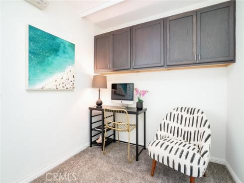 8777  Coral Springs  11B  Court, Huntington Beach, CA