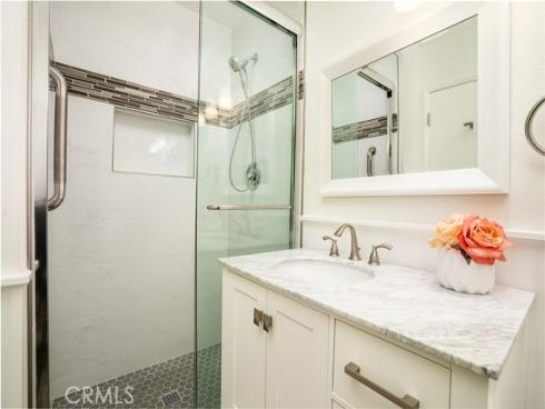 8777  Coral Springs  11B  Court, Huntington Beach, CA