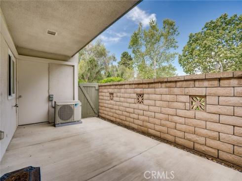 8777  Coral Springs  11B  Court, Huntington Beach, CA