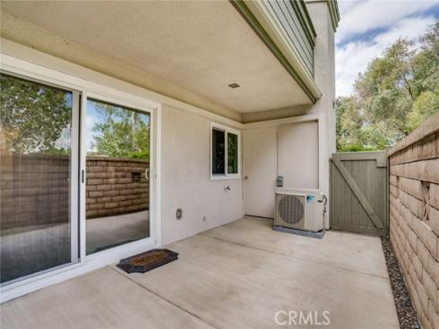 8777  Coral Springs  11B  Court, Huntington Beach, CA