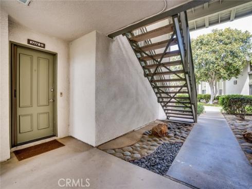 8777  Coral Springs  11B  Court, Huntington Beach, CA