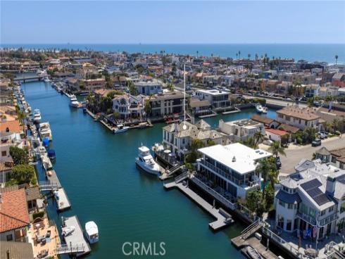 3322  Devon  , Huntington Beach, CA