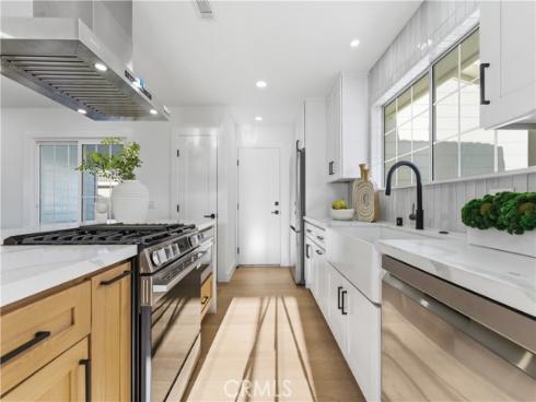 10121  Kukui  , Huntington Beach, CA