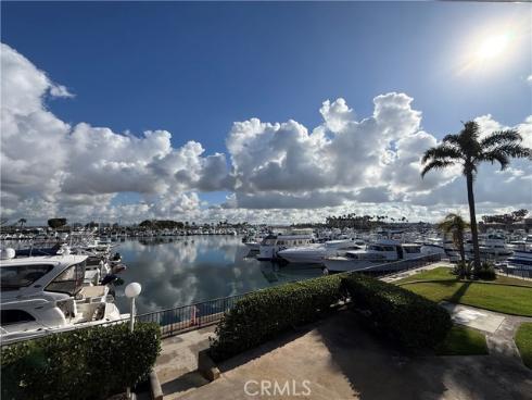 2872  Coast  104  Circle, Huntington Beach, CA