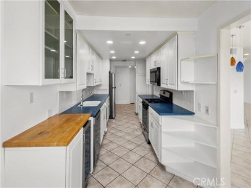 2872  Coast  104  Circle, Huntington Beach, CA