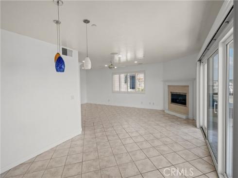 2872  Coast  104  Circle, Huntington Beach, CA