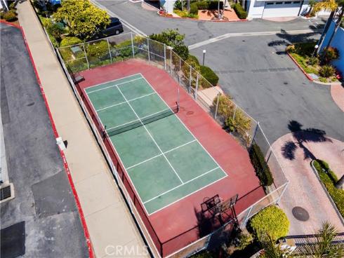 2872  Coast  104  Circle, Huntington Beach, CA