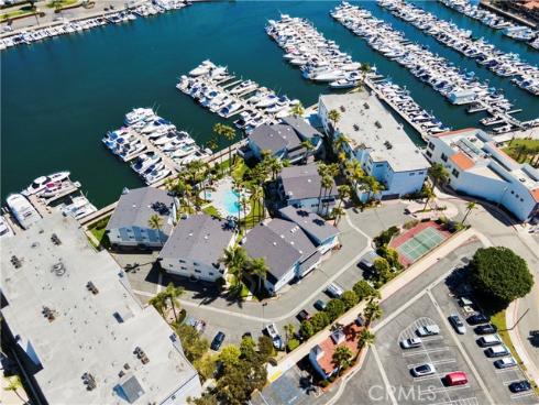 2872  Coast  104  Circle, Huntington Beach, CA