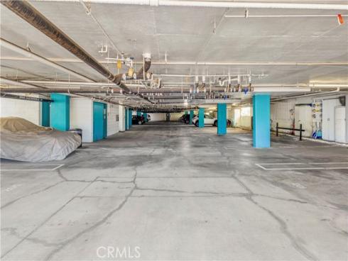 2872  Coast  104  Circle, Huntington Beach, CA