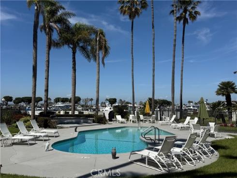 2872  Coast  104  Circle, Huntington Beach, CA