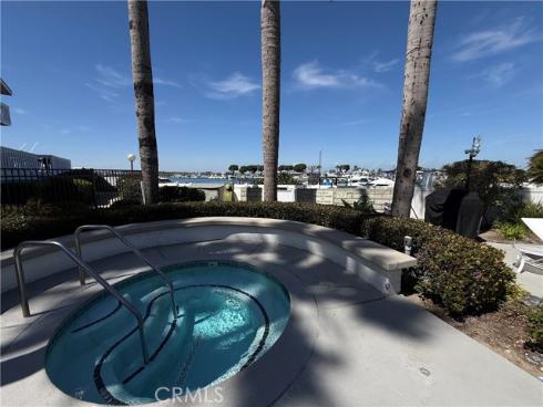 2872  Coast  104  Circle, Huntington Beach, CA