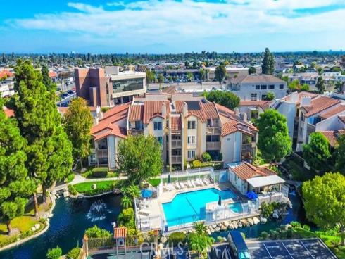 16521  Grunion  206  Lane, Huntington Beach, CA