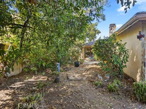 8222  Prestwick   Circle, Huntington Beach, CA