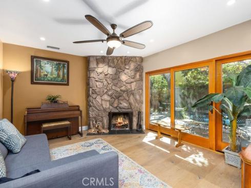 8222  Prestwick   Circle, Huntington Beach, CA