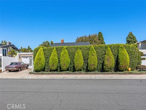 20272 Eastwood Circle, Huntington Beach, CA