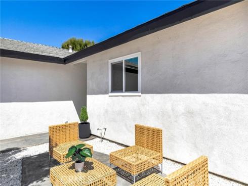 8141  Valencia  , Huntington Beach, CA